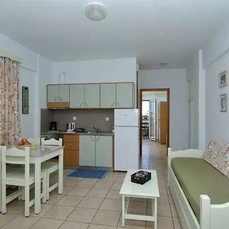 Bonos Apartment Stoupa