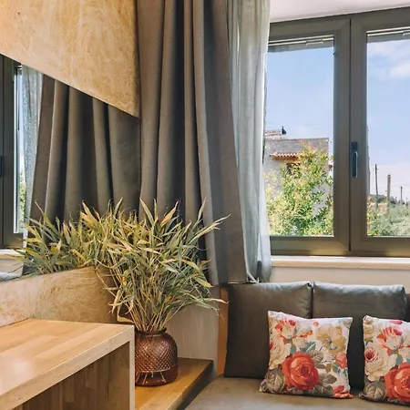Bonos Apartment Stoupa